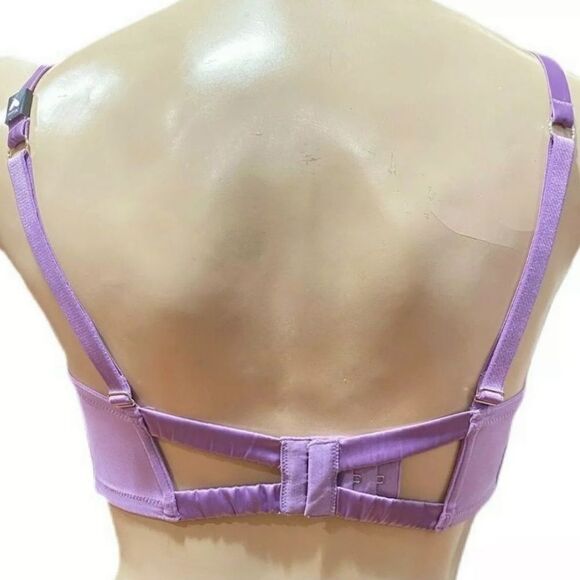 Victoria’s Secret Dream Angels Set dot Mesh Unlined Balconett Bra & Thong - Picture 7 of 10